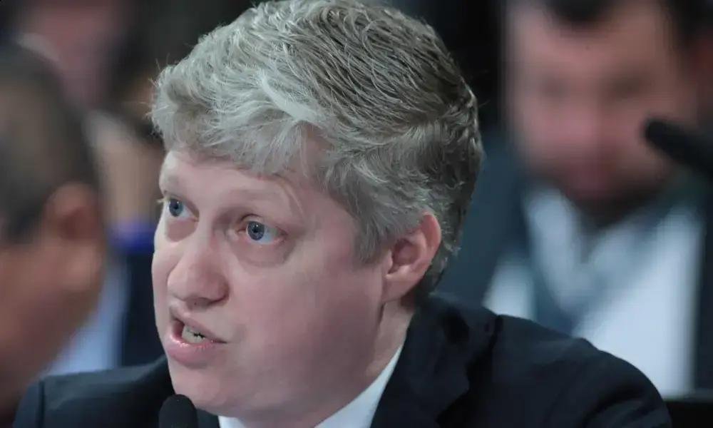 Câmara aprova isenção de visto para turistas dos EUA, Canadá e Austrália