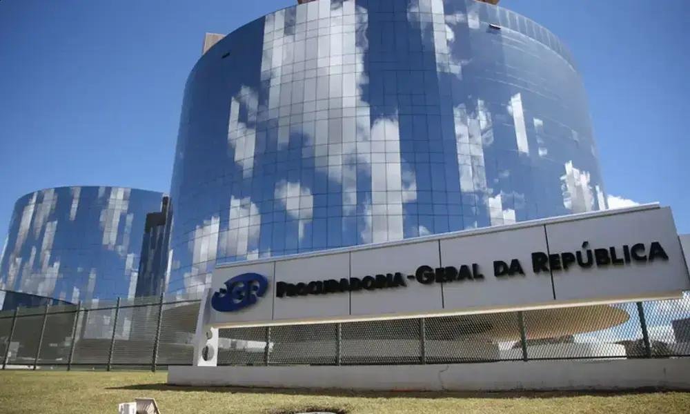 PGR pede condenação de deputados por corrupção e organização criminosa
