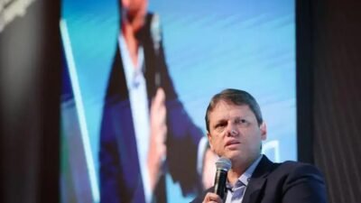 Tarcísio defende prisão perpétua em evento e discute mudanças na segurança