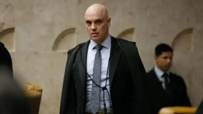 Alexandre de Moraes é classificado como um dos ‘heróis’ de 2025 pelo FT